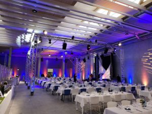 60129903_2206046082765807_708277735318880256_n